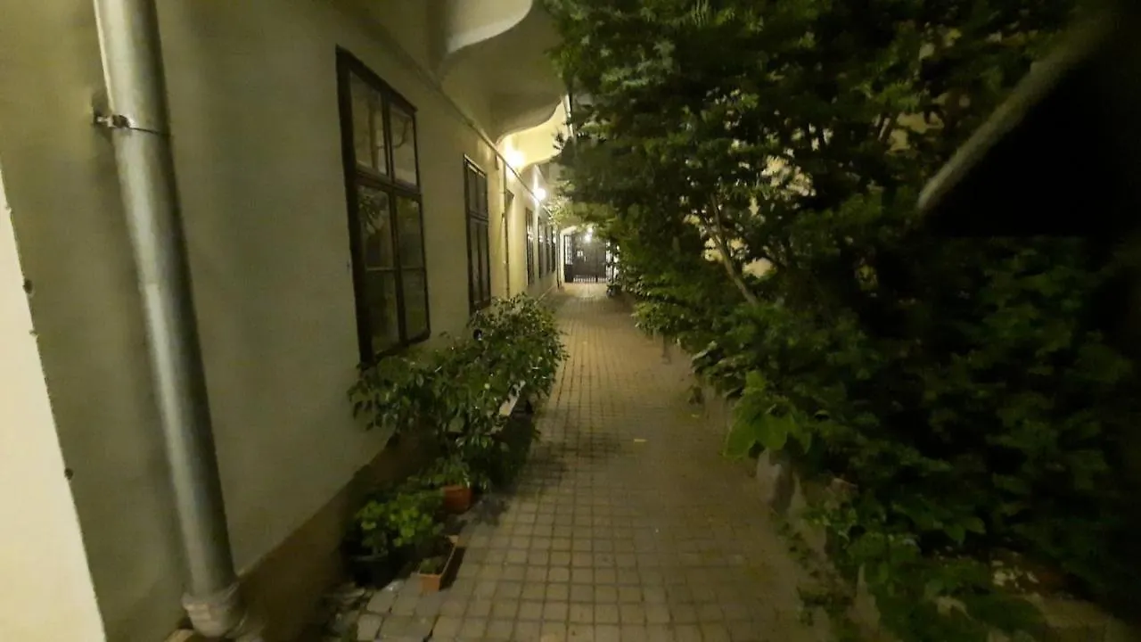 Happy Apartment In The Heart Of Budapest With 2 Rooms